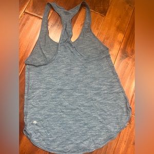 Lululemon razorback tank